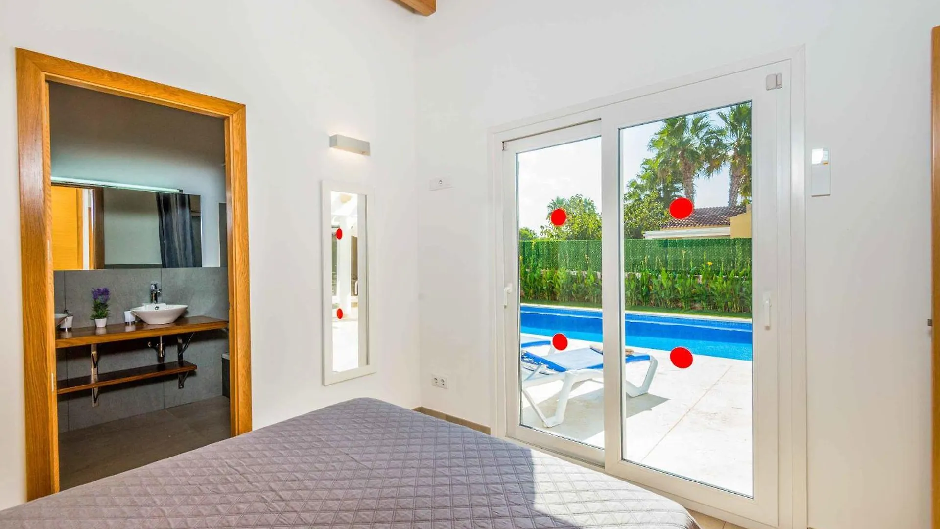 Villa Sarbocer Калан-Бош Испания