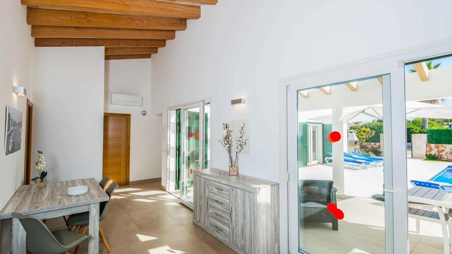 Villa Sarbocer Калан-Бош 0*,