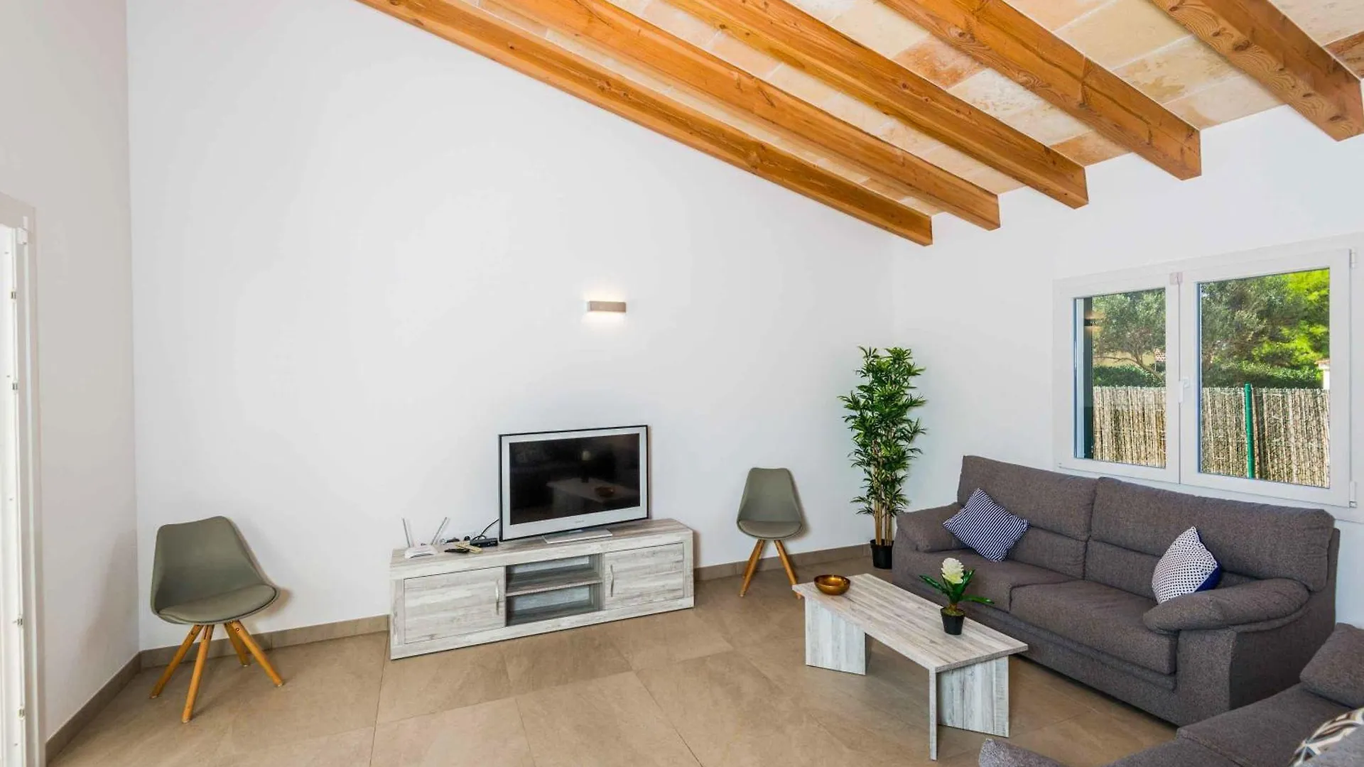Villa Sarbocer Калан-Бош